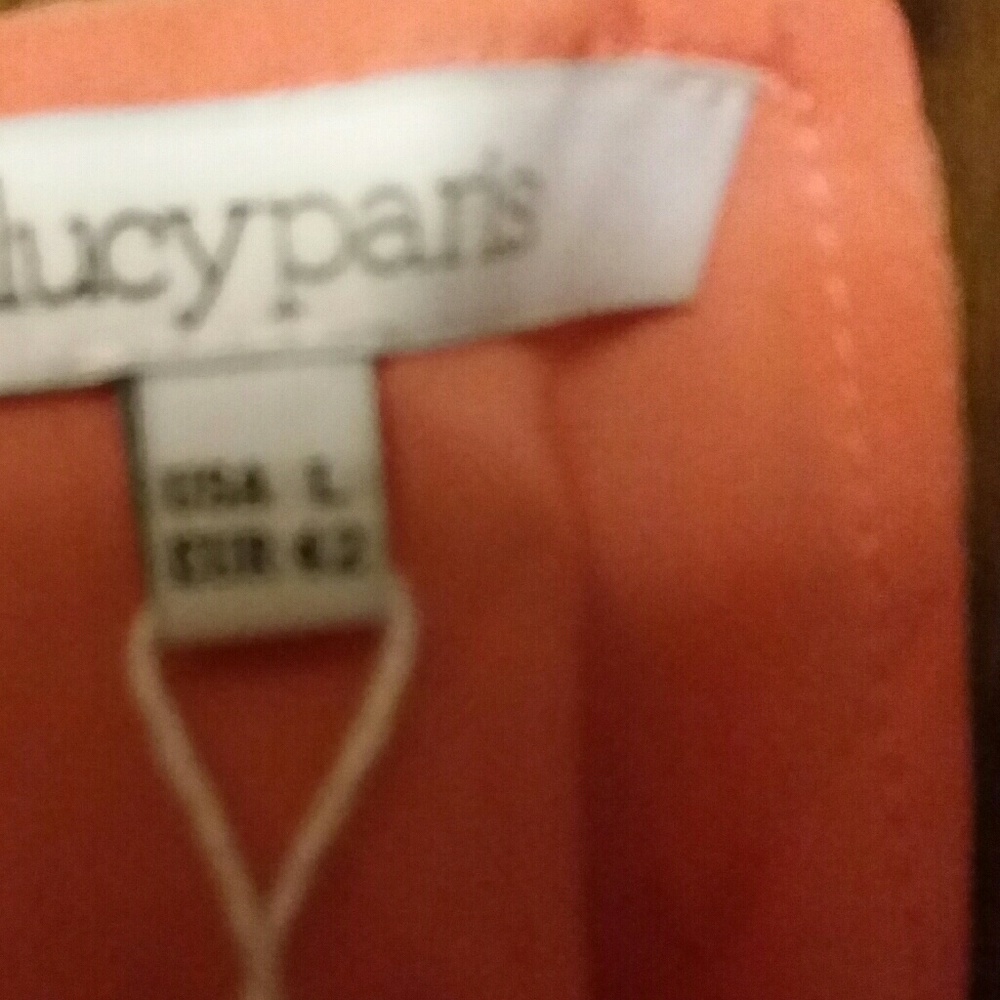 NWT LUCA PARIS CORAL & WHITE EMBROIDERED TOP - Picture 6 of 10